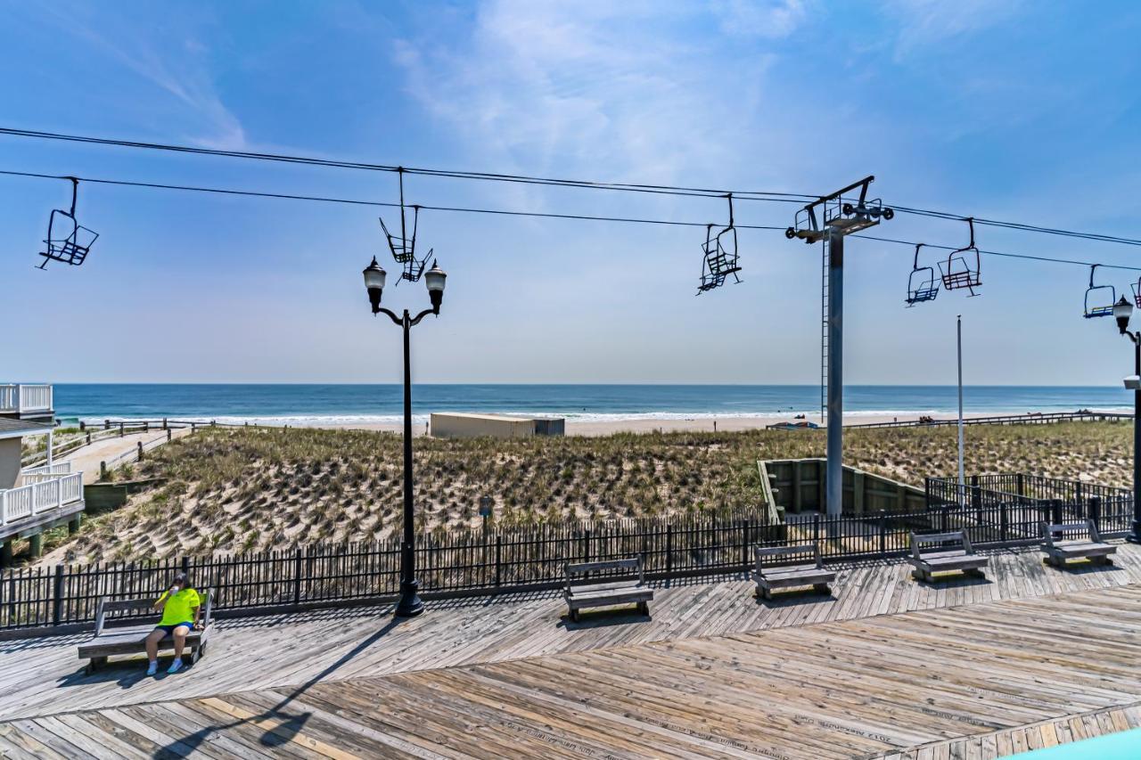 Boardwalk Sand & Surf Beach Hotel Oceanfront Seaside Heights Exterior photo
